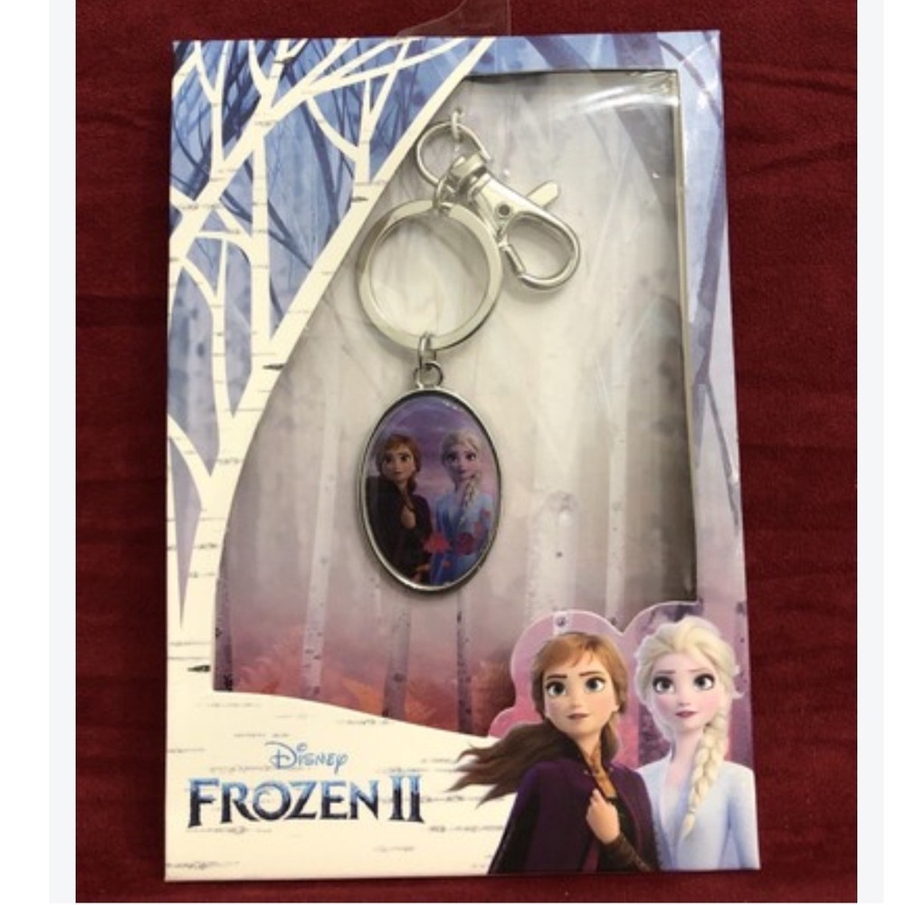 Disney Frozen II Keychain Anna Elsa Oval Pendant Silver Tone Charm